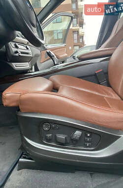 Внедорожник / Кроссовер BMW X5 2012 в 
