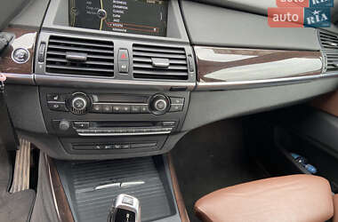 Внедорожник / Кроссовер BMW X5 2012 в 