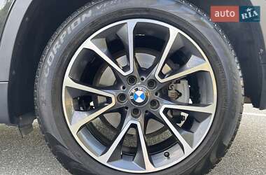 Позашляховик / Кросовер BMW X5 2018 в 