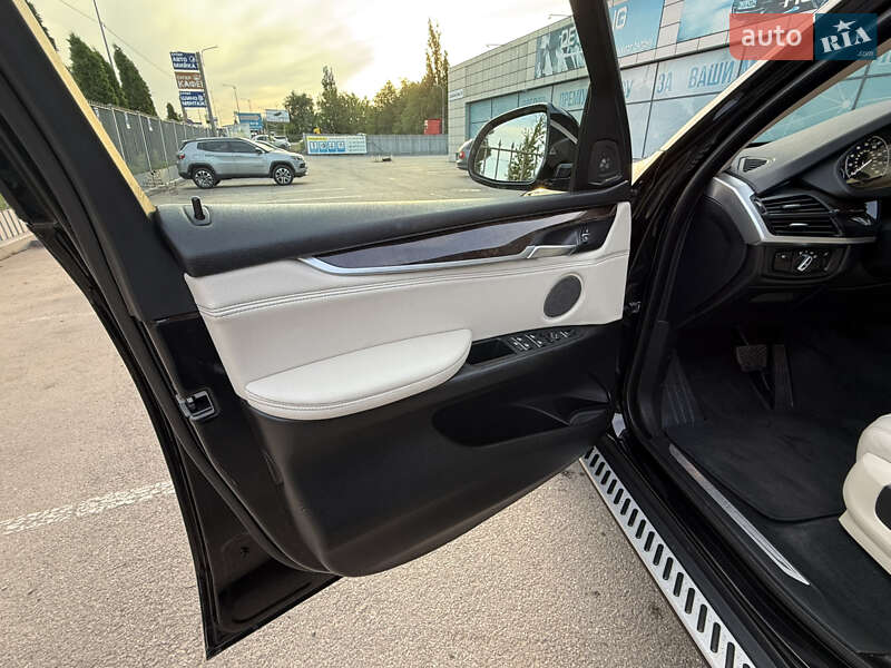 Внедорожник / Кроссовер BMW X5 2014 в Полтаве