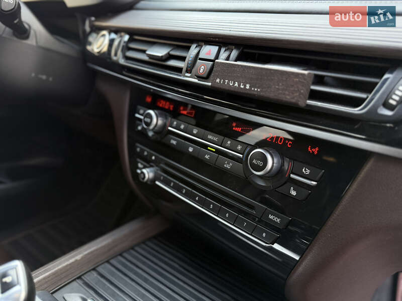 Внедорожник / Кроссовер BMW X5 2014 в Иршаве