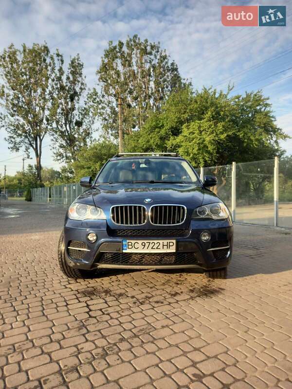 Внедорожник / Кроссовер BMW X5 2012 в Львове