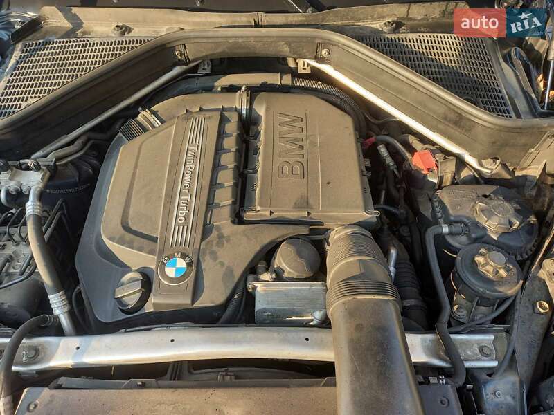 Внедорожник / Кроссовер BMW X5 2012 в Львове