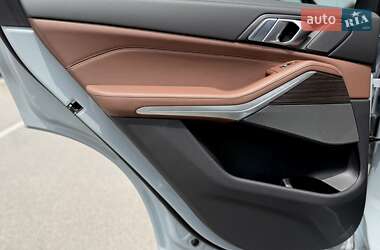 Внедорожник / Кроссовер BMW X5 2024 в 