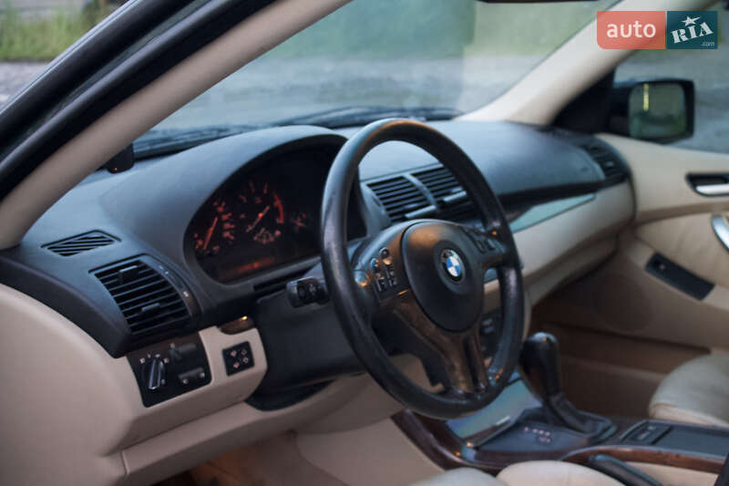 Внедорожник / Кроссовер BMW X5 2003 в Львове