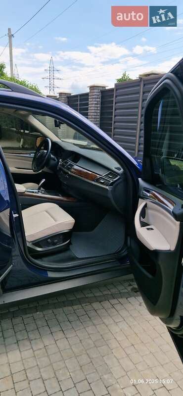 Внедорожник / Кроссовер BMW X5 2011 в Виннице