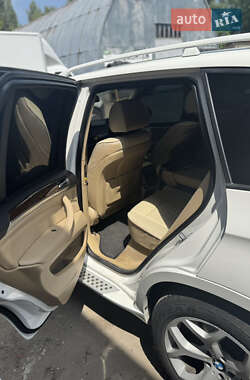 Внедорожник / Кроссовер BMW X5 2008 в 