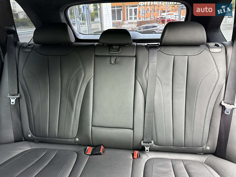 Позашляховик / Кросовер BMW X5 2015 в Києві
