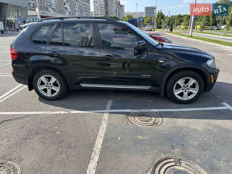 Позашляховик / Кросовер BMW X5 2012 в Львові