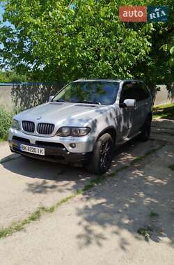 Внедорожник / Кроссовер BMW X5 2002 в Ровно