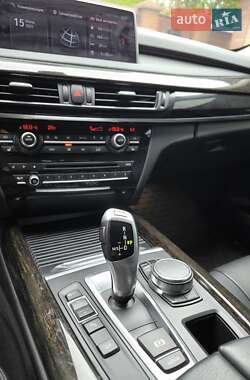 Внедорожник / Кроссовер BMW X5 2018 в 