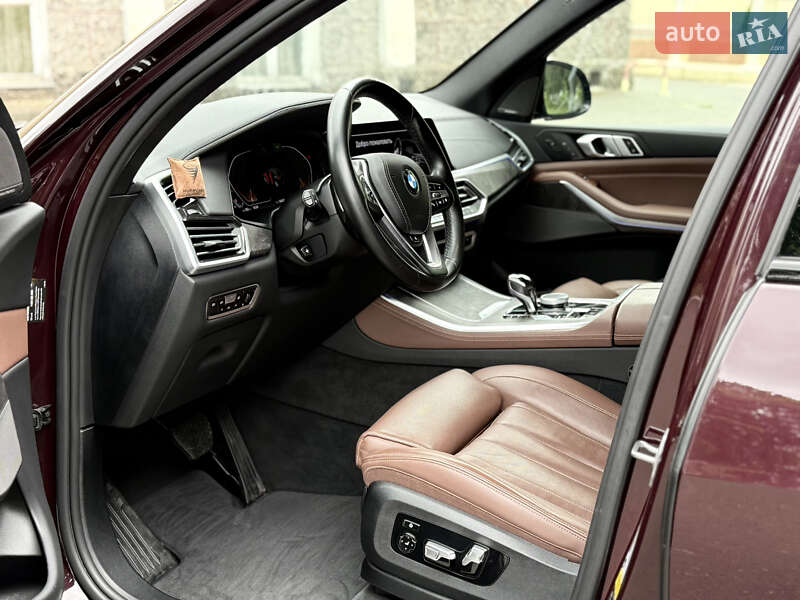 Внедорожник / Кроссовер BMW X5 2020 в Одессе