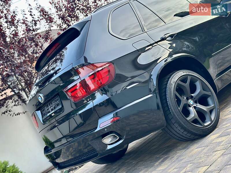 Позашляховик / Кросовер BMW X5 2010 в Вінниці