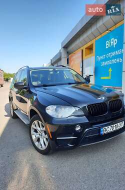 Позашляховик / Кросовер BMW X5 2013 в Львові