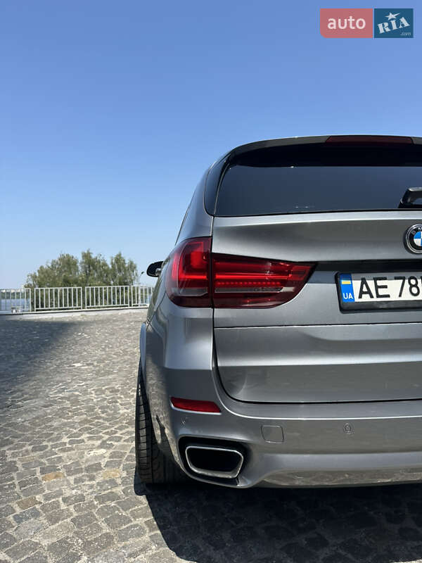 Позашляховик / Кросовер BMW X5 2016 в Дніпрі