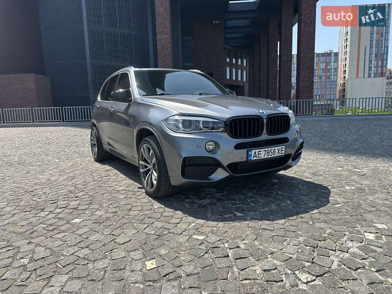 Позашляховик / Кросовер BMW X5 2016 в Дніпрі