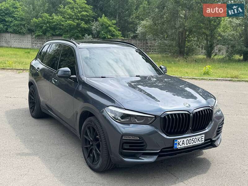 Внедорожник / Кроссовер BMW X5 2019 в Киеве