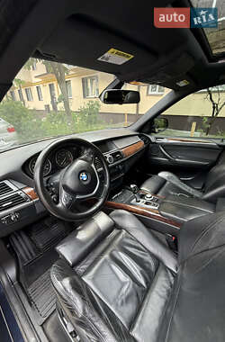 Позашляховик / Кросовер BMW X5 2007 в 