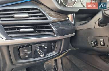 Позашляховик / Кросовер BMW X5 2014 в 