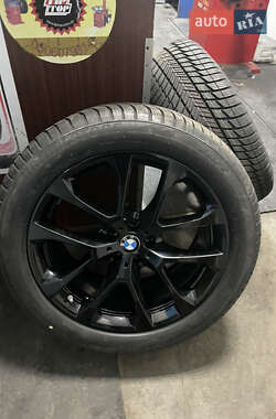 Внедорожник / Кроссовер BMW X5 2022 в 