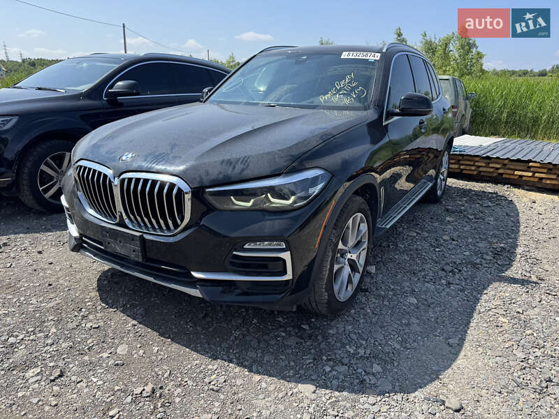 BMW X5 2019