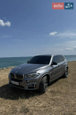 Внедорожник / Кроссовер BMW X5 2015 в Кропивницком