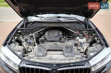 Внедорожник / Кроссовер BMW X5 2018 в 