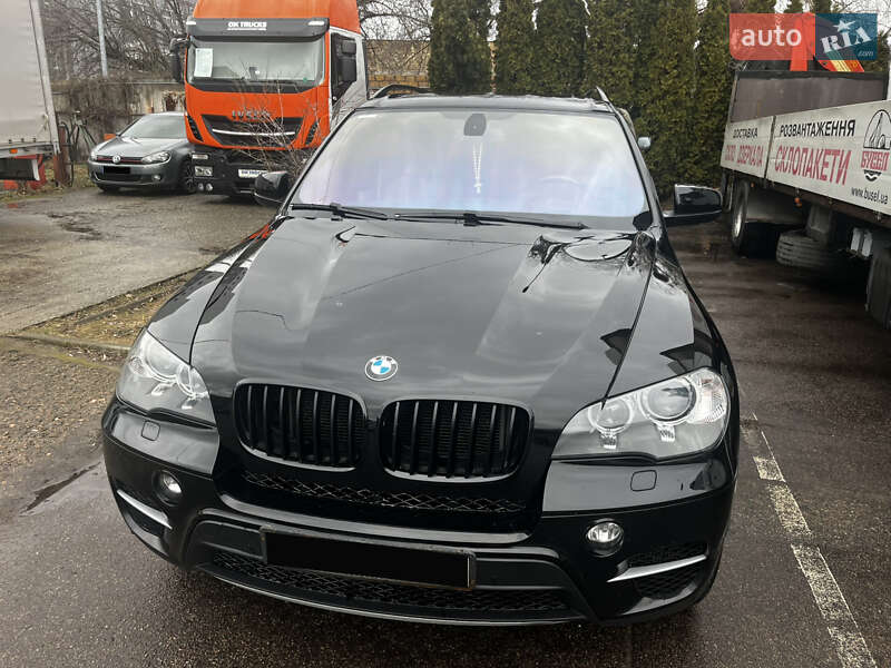BMW X5 2011