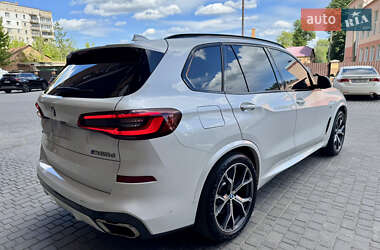 Внедорожник / Кроссовер BMW X5 2021 в 