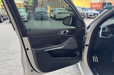 Внедорожник / Кроссовер BMW X5 2021 в 