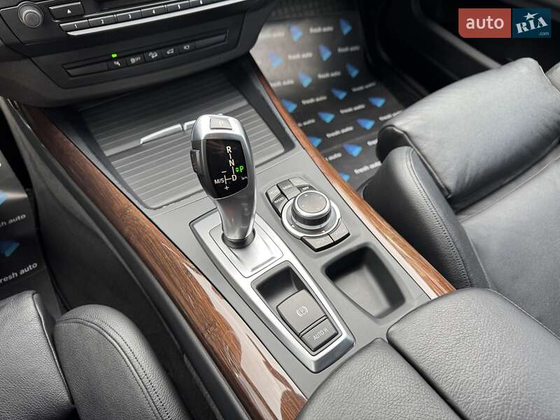 Позашляховик / Кросовер BMW X5 2012 в Рівному