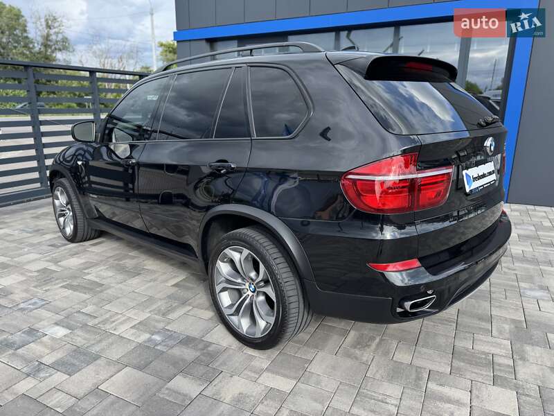 Позашляховик / Кросовер BMW X5 2012 в Рівному
