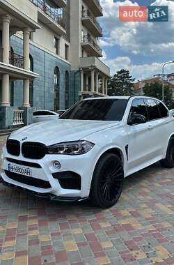 Внедорожник / Кроссовер BMW X5 2016 в 