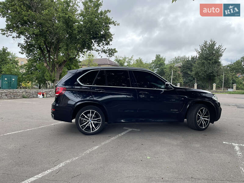 Внедорожник / Кроссовер BMW X5 2017 в Черкассах