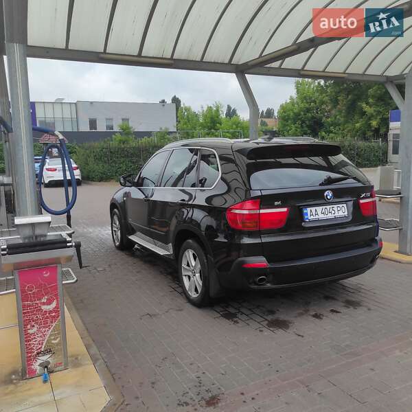 Позашляховик / Кросовер BMW X5 2009 в Києві