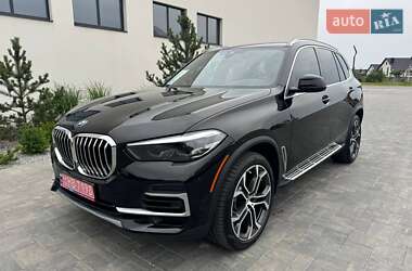 Внедорожник / Кроссовер BMW X5 2021 в Луцке