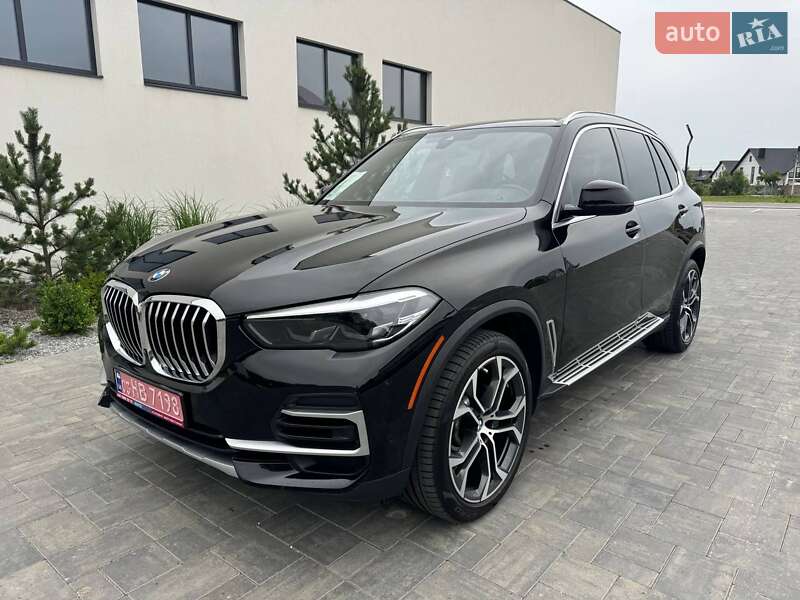 BMW X5 2021