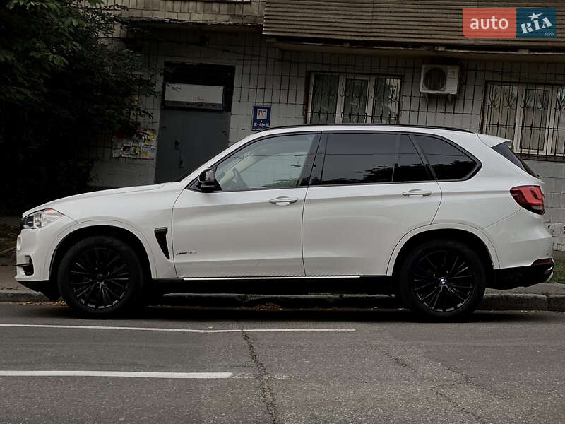 Внедорожник / Кроссовер BMW X5 2015 в Киеве