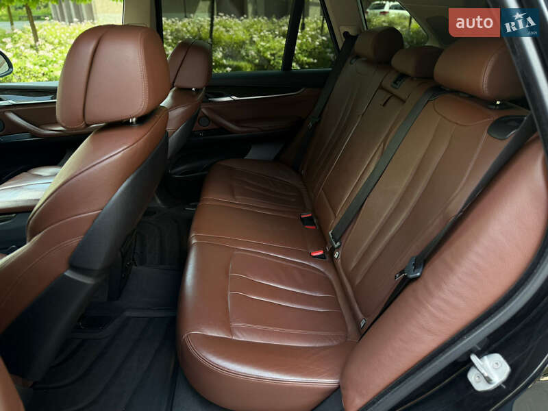 Внедорожник / Кроссовер BMW X5 2013 в Ивано-Франковске