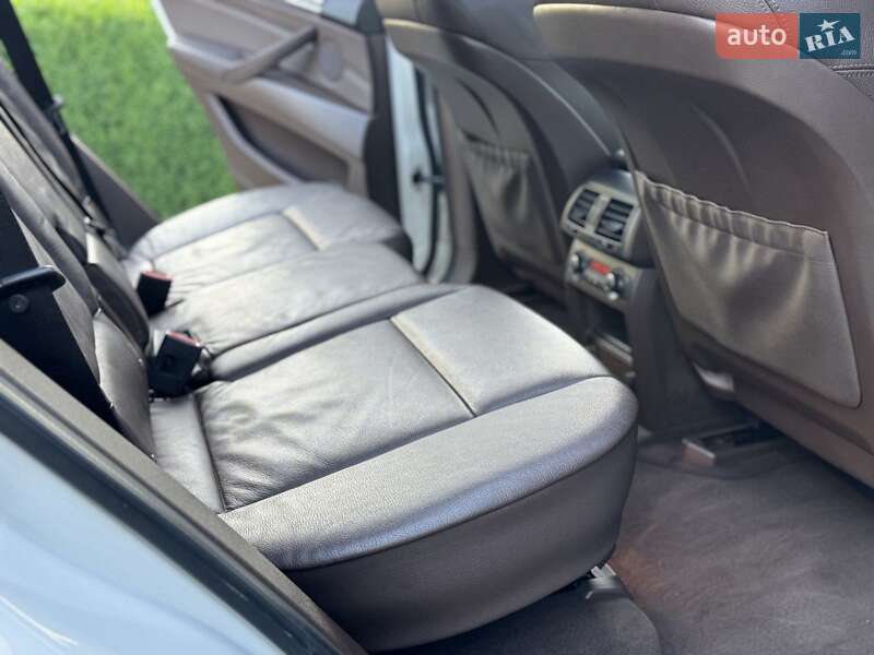 Позашляховик / Кросовер BMW X5 2013 в Тульчині