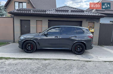 Внедорожник / Кроссовер BMW X5 2022 в 