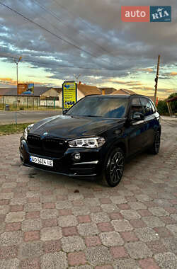 Внедорожник / Кроссовер BMW X5 2015 в Мукачево