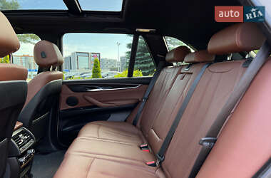 Позашляховик / Кросовер BMW X5 2017 в 