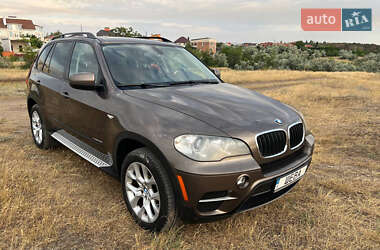 Внедорожник / Кроссовер BMW X5 2011 в Николаеве