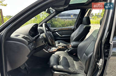 Позашляховик / Кросовер BMW X5 2002 в 