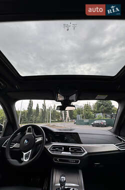 Позашляховик / Кросовер BMW X5 2021 в 