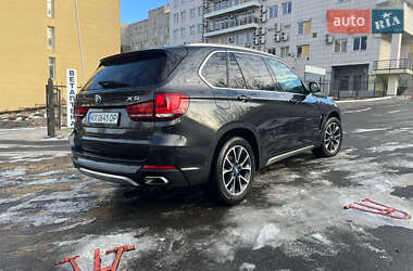 Позашляховик / Кросовер BMW X5 2018 в 