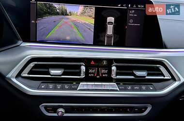 Позашляховик / Кросовер BMW X5 2019 в 