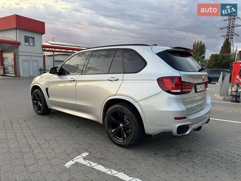 Позашляховик / Кросовер BMW X5 2015 в Києві