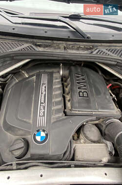 Позашляховик / Кросовер BMW X5 2015 в 